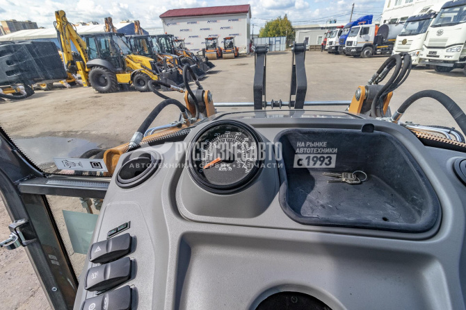 Купить Экскаватор-погрузчик CASE 580SV Comfort (Tier 5 с отключенной SCR, Турция) в компании Русбизнесавто - изображение 7