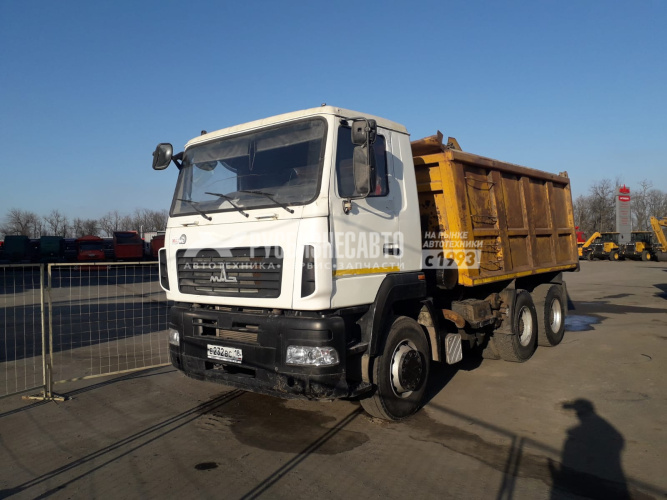 Купить Самосвал 6х4 МАЗ 6501B5-(434-000)  б/у (2014 г , 196 402км) в компании Русбизнесавто - изображение 0