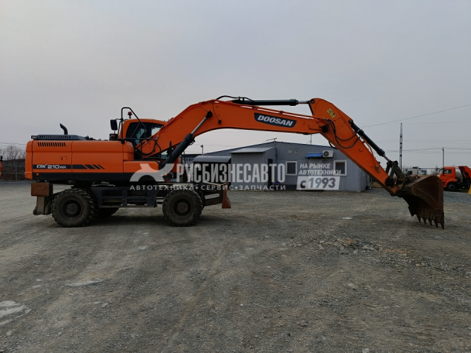 Купить Экскаватор колесный DOOSAN DX210WA б/у (2020 г.в., 10 418 м/ч) (5664)- Сбер комиссия в компании Русбизнесавто - изображение 2