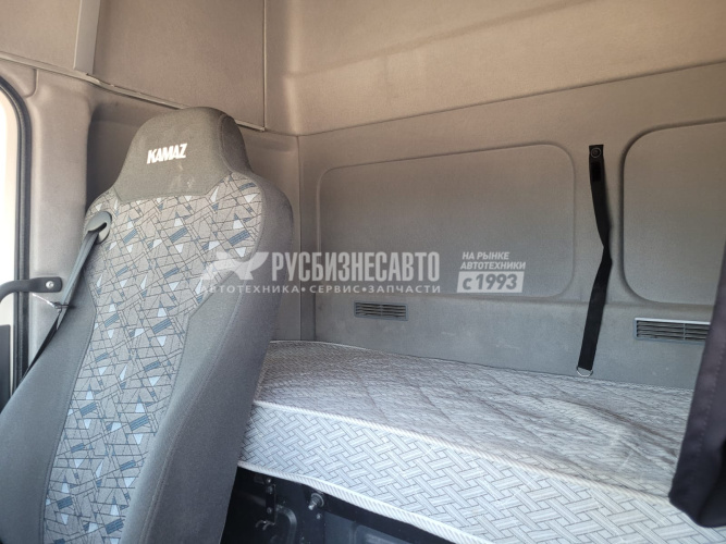 Купить КАМАЗ 5490-S5 МКПП седельный тягач б/у (2020 г., 271 042 км.) в компании Русбизнесавто - изображение 15