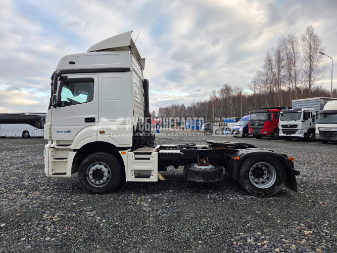 Купить Седельный тягач КАМАЗ 5490-S5(M1840) АКПП б/у  (2023 г.в. 150 828 км.)(9622) Сбер комиссия в компании Русбизнесавто - изображение 6