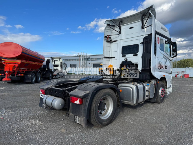 Купить Седельный тягач FAW J7 4x2, б/у (2023 г., 142 869 км.)(2863) в компании Русбизнесавто - изображение 2