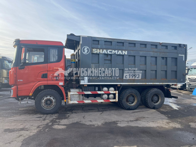 Купить Самосвал SHACMAN SX32586T384 6х4 б/у (2022г.в. 44 254 км) (6874) - новая резина зад. ось. в компании Русбизнесавто - изображение 2