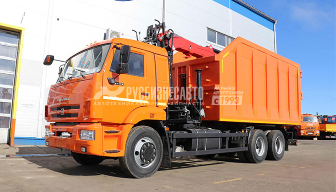 Купить КМУ Ломовоз КамАЗ-65115-4094-56 (Евро-5), кузов 30 куб., Велмаш ВМ10-74М, захват RG-25 в компании Русбизнесавто - изображение 0