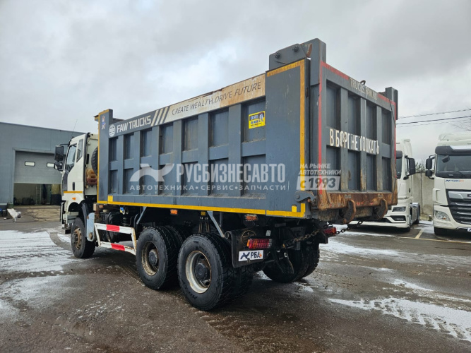 Купить Самосвал FAW J6 (6x6) б/у (2023 г., 50 310 км) (6710) в компании Русбизнесавто - изображение 5