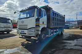 Самосвал FAW J6 (6x4) б/у (2022 г. 46 550км) (8908)