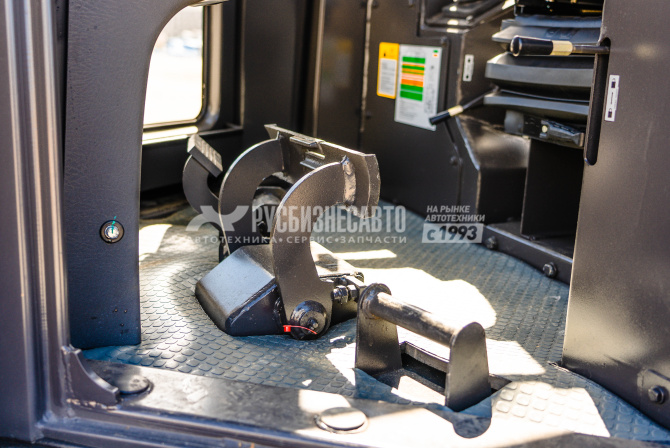 Купить Бульдозер гусеничный ZOOMLION ZD340G (кондиционер, гусеница 560мм, однозубый рыхлитель) в компании Русбизнесавто - изображение 9