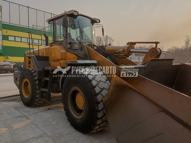 Купить Погрузчик фронтальный одноковшовый SDLG L956FH б/у (2021 г., 5375 м.ч.)  в компании Русбизнесавто - изображение 0