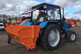 Пескоразбрасыватель ТЦ ПМ ПВ1000-С на МТЗ-82