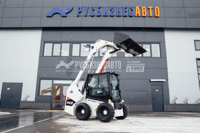Купить МИНИ-ПОГРУЗЧИК BULL 412R в компании Русбизнесавто - изображение 3