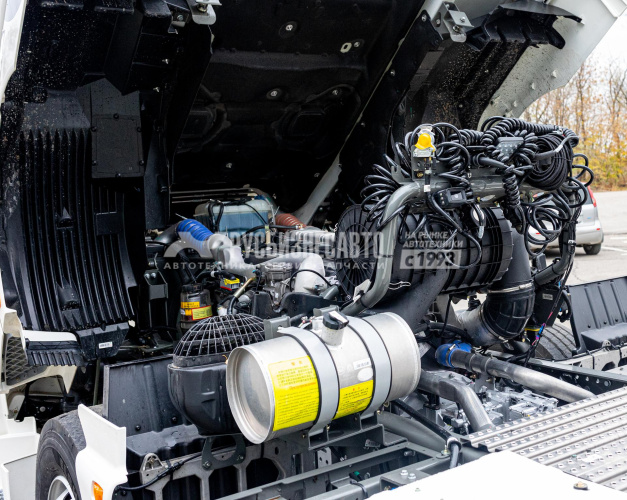 Купить Тягач SITRAK C7H LUX 4x2 ( ZZ4186V391HE1C ) / без АДР с КОМ / КПГ / CNG (сжат.метан) в компании Русбизнесавто - изображение 15