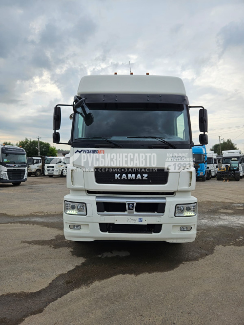Купить КАМАЗ 5490-DC (МКПП) седельный тягач б/у (2019 г., 150 052 км.)(7249) в компании Русбизнесавто - изображение 1