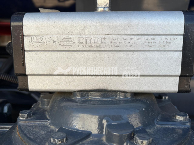 Купить ТКМ-630 (илосос МАЗ 6312С9-8575-012, 15м3+1,5м3 (ил/вода), насос 2600 м3/час, сист.гидроразмыва) в компании Русбизнесавто - изображение 15
