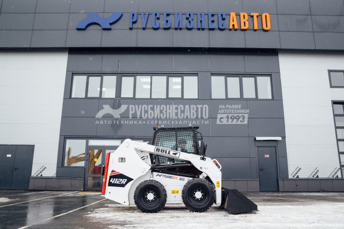 Купить МИНИ-ПОГРУЗЧИК BULL 412R в компании Русбизнесавто - изображение 1