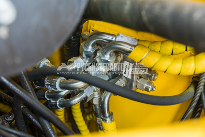 Купить Мини-погрузчик ЧЕТРА МКСМ 1600М (Комплектация ПРЕМИУМ) в компании Русбизнесавто - изображение 19