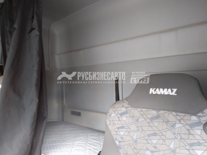 Купить КАМАЗ 5490-S5, МКПП седельный тягач б/у (2020 г., 196 894км.) в компании Русбизнесавто - изображение 8