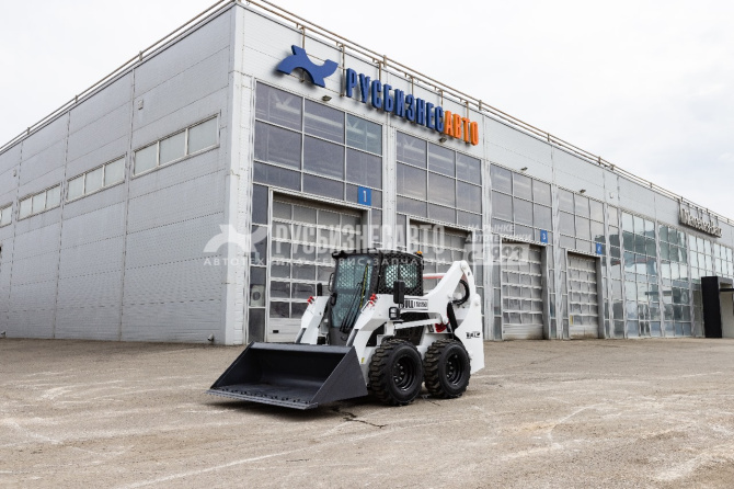 Купить Мини-погрузчик BULL SL1250 в компании Русбизнесавто - изображение 0