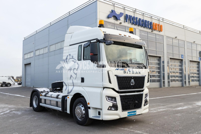 Купить Тягач SITRAK C7H MAX 4x2 ( ZZ4186V391HE ) / с АДР и КОМ / без ретардера в компании Русбизнесавто - изображение 1