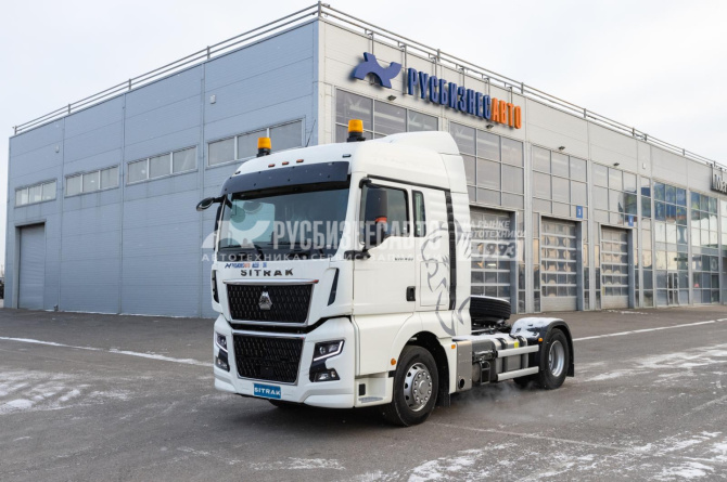 Купить Тягач SITRAK C7H MAX 4x2 ( ZZ4186V391HE ) / с АДР и КОМ / без ретардера в компании Русбизнесавто - изображение 0