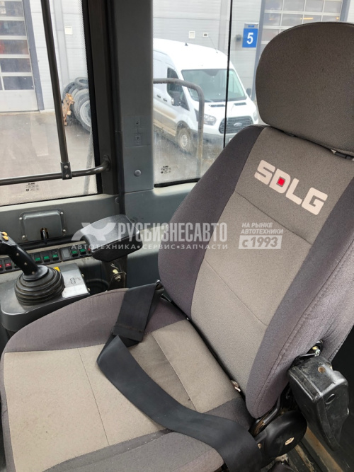 Купить ПОГРУЗЧИК ФРОНТАЛЬНЫЙ SDLG LG953 б/у (2019 г., 2 800 м.ч.) в компании Русбизнесавто - изображение 4