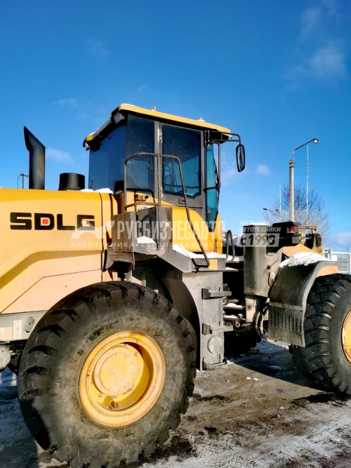 Купить б/у Фронтальный погрузчик SDLG L 956 F (2038) (2020г. 5 662 м/ч.) в компании Русбизнесавто - изображение 1