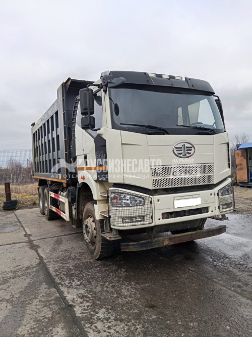 Купить Самосвал FAW J6 8x4 б/у (2023 г.в.,67 150 км.)(0142)Сбер комиссия в компании Русбизнесавто - изображение 1