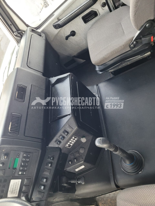 Купить Тягач 6х4 МАЗ-6430C9-520-020 б/у (2019 г., 101 000 км.) в компании Русбизнесавто - изображение 18