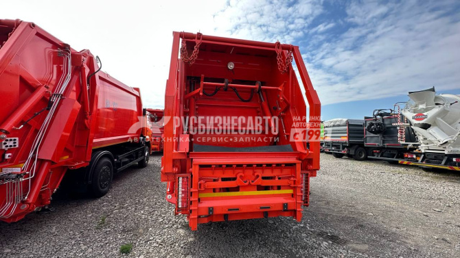 Купить КО-427-72 на шасси КАМАЗ 53605-3950-48 Мусоровоз с задней загрузкой, портал, 18,5 м3 в компании Русбизнесавто - изображение 13