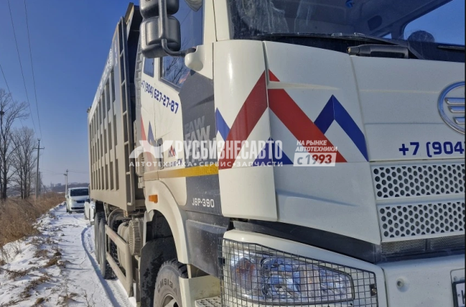 Купить Самосвал FAW J6 (6x4) б/у (2023 г. 46 283 км)(8807)- Сбер комиссия в компании Русбизнесавто - изображение 0