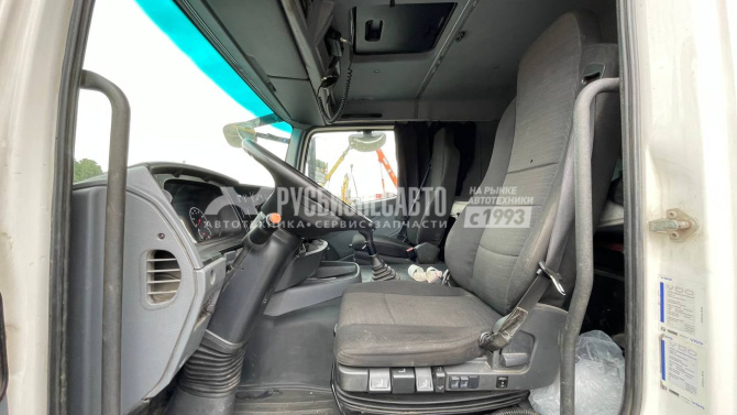 Купить КАМАЗ 65206-Т5 cедельный тягач б/у (2017 г., 385 024 км.) в компании Русбизнесавто - изображение 3