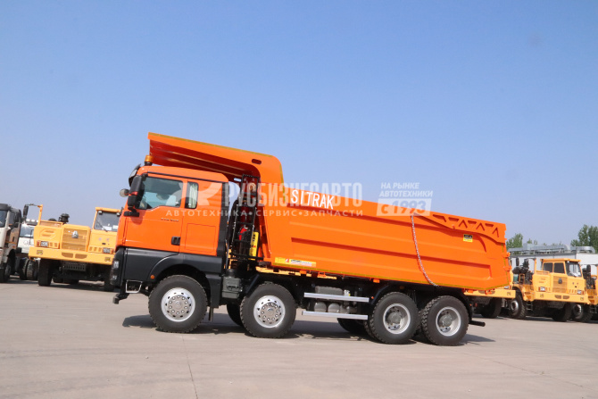 Купить Самосвал SITRAK C7H MAX 8x4 ( ZZ3316V306ME ) / 6.3*2.3*1.65 / 24 м3 / скальный / R 22.5 в компании Русбизнесавто - изображение 0