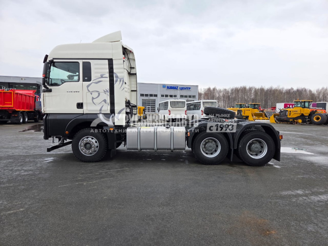 Купить Тягач SITRAK C7H MAX 6x4 ( ZZ4256V364HE ) / без АДР с КОМ / 540 лс / МКПП / рессора/мет.бамп в компании Русбизнесавто - изображение 6