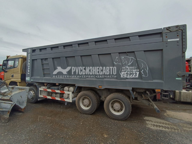 Купить Самосвал SHACMAN SX331863366 8х4 550 л.с б/у (2023 г., 49 900 км.)(2483) в компании Русбизнесавто - изображение 4
