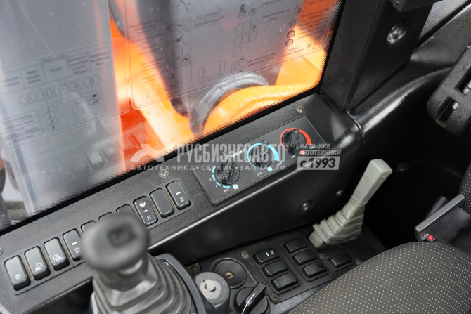 Купить Экскаватор колесный UMG E170W в компании Русбизнесавто - изображение 6