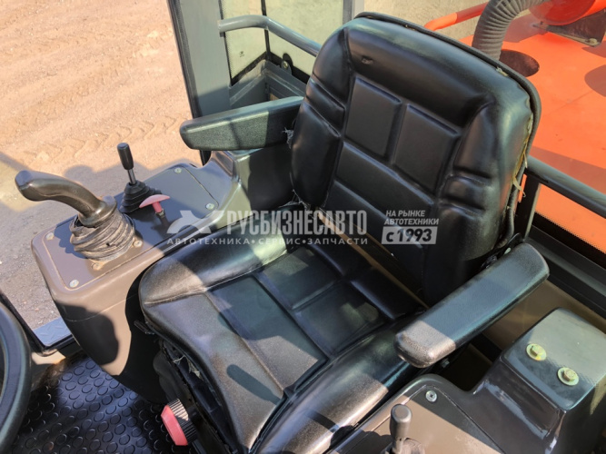 Купить Фронтальный погрузчик Bull SL150 б/у (2018 г.в., 260 м/ч) в компании Русбизнесавто - изображение 10