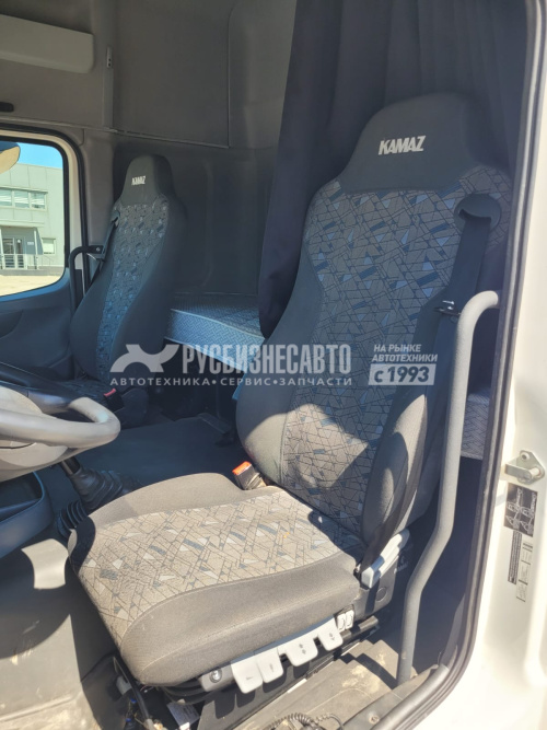 Купить КАМАЗ 5490-S5 МКПП седельный тягач б/у (2020 г., 271 042 км.) в компании Русбизнесавто - изображение 13