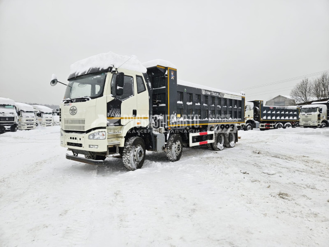 Купить Самосвал FAW J6 (8х4) б/у (2022 г., 25 306 км)(6079) в компании Русбизнесавто - изображение 0
