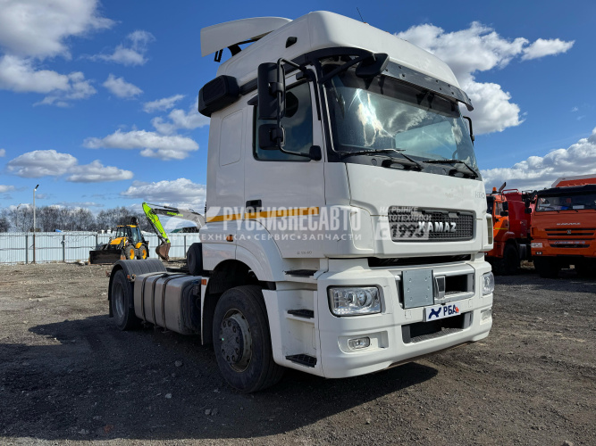 Купить КАМАЗ 5490-S5 (МКПП) седельный тягач (2020г. 307 604 км.)(4319) в компании Русбизнесавто - изображение 0