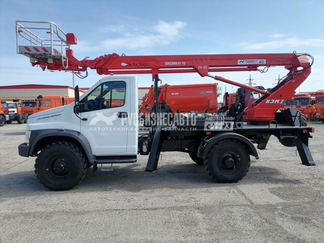 Купить АГП КЭМЗ ТА-22 на шасси ГАЗ-C41A23-103В (Евро-3, 4х4), однорядка, стрела вперед, поворотная люлька в компании Русбизнесавто - изображение 1