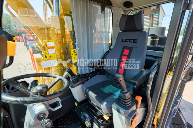 Купить Экскаватор колесный LGCE E7220H (Квик-каплер гидр, Двухпоточная гидролиния (X3)) в компании Русбизнесавто - изображение 13