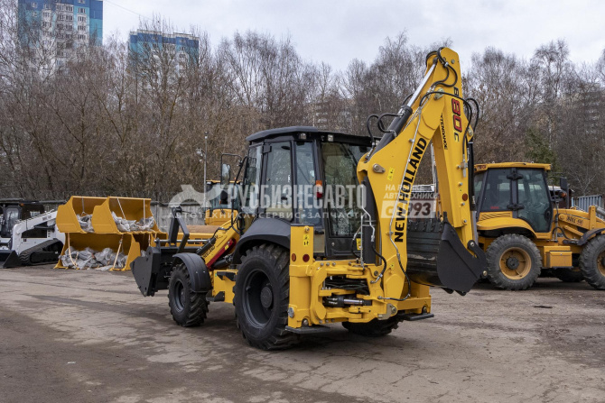 Купить Экскаватор-погрузчик New Holland B80C (с вилами, Индия) – 2025 в компании Русбизнесавто - изображение 2
