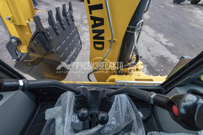 Купить Экскаватор-погрузчик New Holland B80C (с вилами, Индия) – 2025 в компании Русбизнесавто - изображение 12