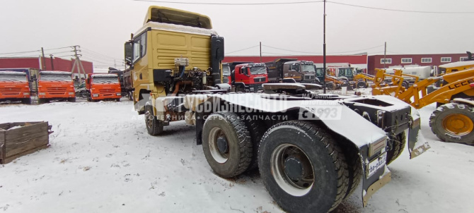 Купить Cедельный тягач  SHACMAN 6х6 б/у (2022г., 243 024 км)(5565) Сбер комиссия в компании Русбизнесавто - изображение 5