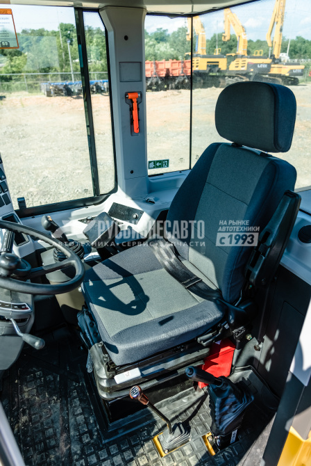Купить Погрузчик фронтальный LGCE L935H (ковш 2,1 м стандартный) в компании Русбизнесавто - изображение 8