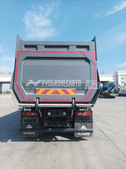 Купить Самосвал SITRAK C7H MAX 8x4 ( ZZ3316V306ME ) / 6.3*2.3*1.5+0.3 / 22-26 м3 / наклон в компании Русбизнесавто - изображение 4