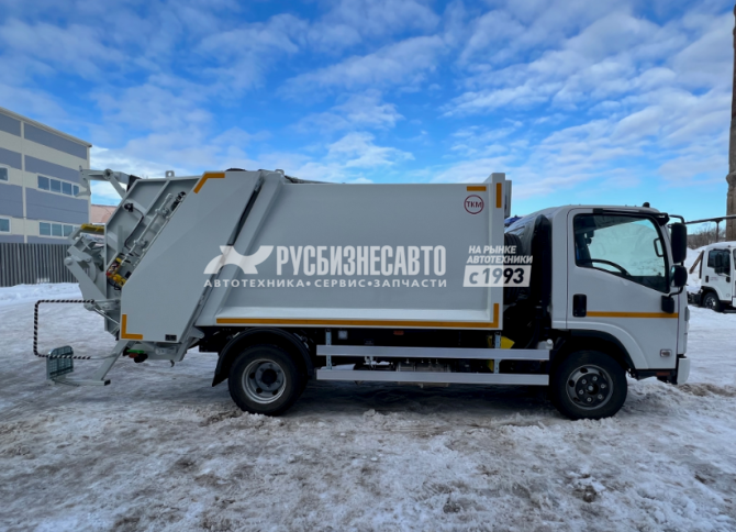 Купить KAT-8 на шасси Isuzu NQR90 (ТКМ-483) Мусоровоз задн. загрузка в компании Русбизнесавто - изображение 0