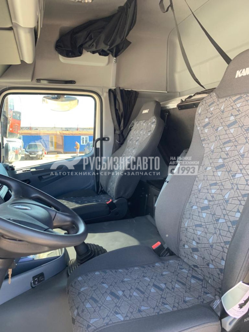 Купить КАМАЗ 5490-032-87, МКПП седельный тягач б/у (2020 г., 81 км.) на гарантии в компании Русбизнесавто - изображение 5