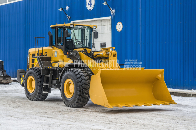 Купить Погрузчик фронтальный одноковшовый LGCE L956F в компании Русбизнесавто - изображение 1