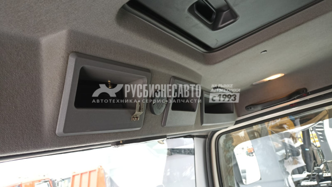 Купить Седельный тягач КАМАЗ 65206-T5 (Т2640) б/у (2021 г., 230 904 км) в компании Русбизнесавто - изображение 0