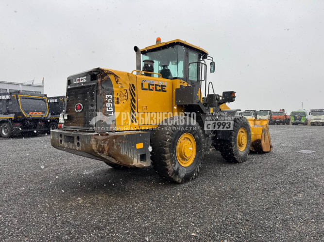 Купить Погрузчик фронтальный LGCE LG953 (габарит) б/у (2023 г.в., 3926 м/ч) (0191) в компании Русбизнесавто - изображение 3